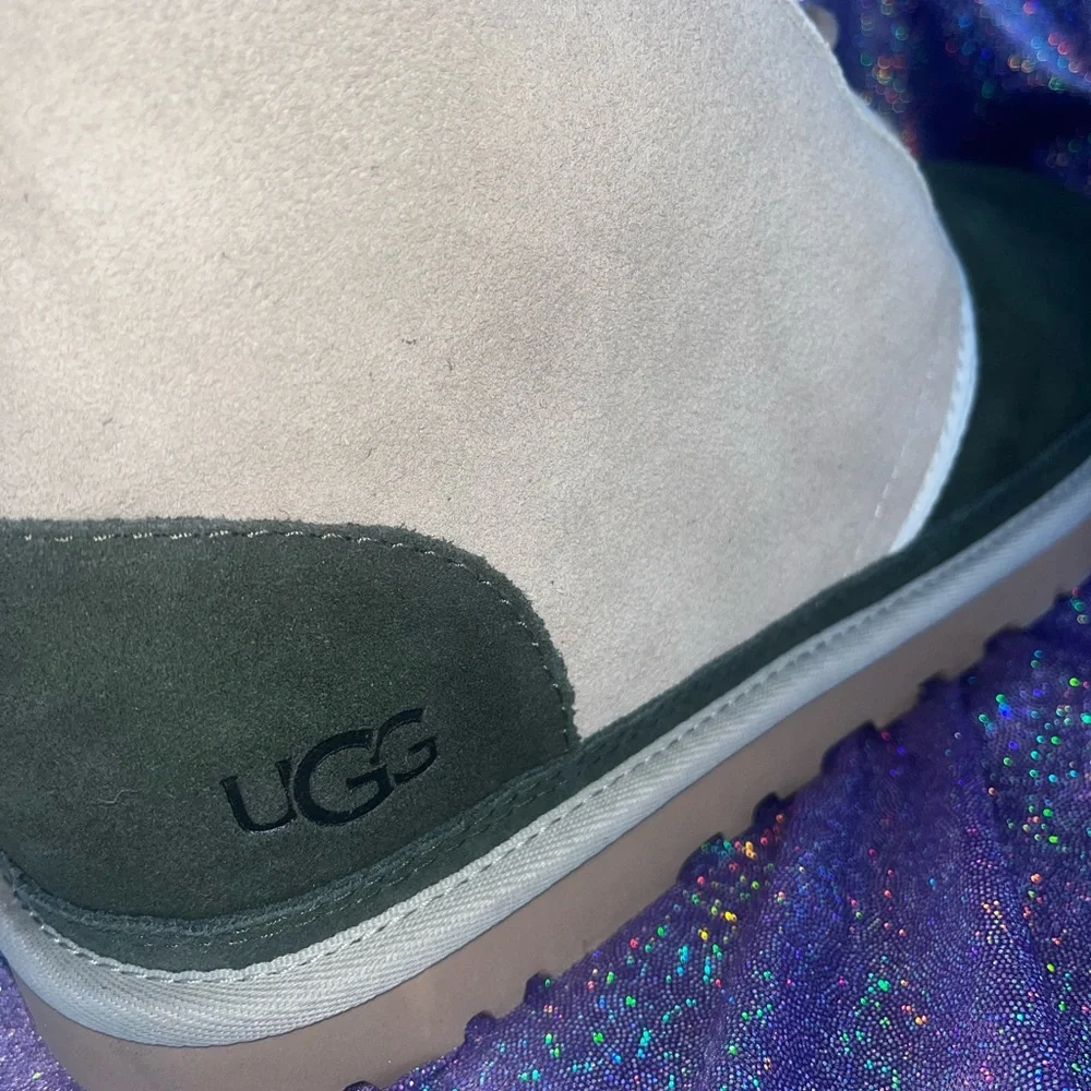 UGG new without
